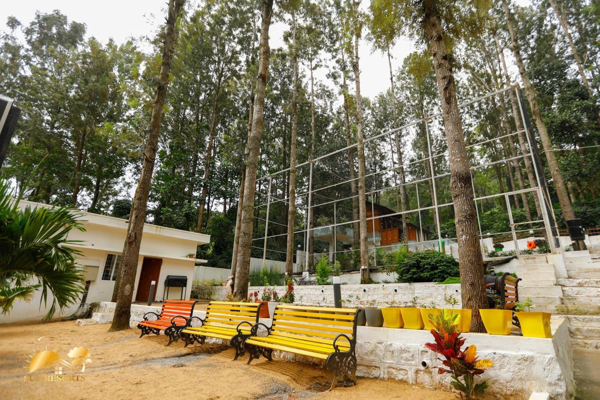 Sun Resorts And Adventures Yercaud Eksteriør bilde